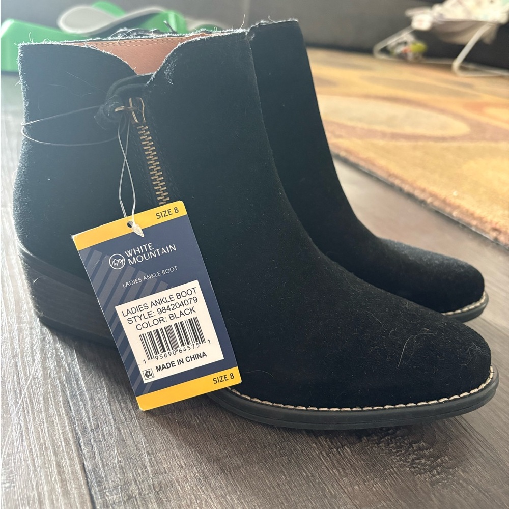 White Mountain Boots NWT